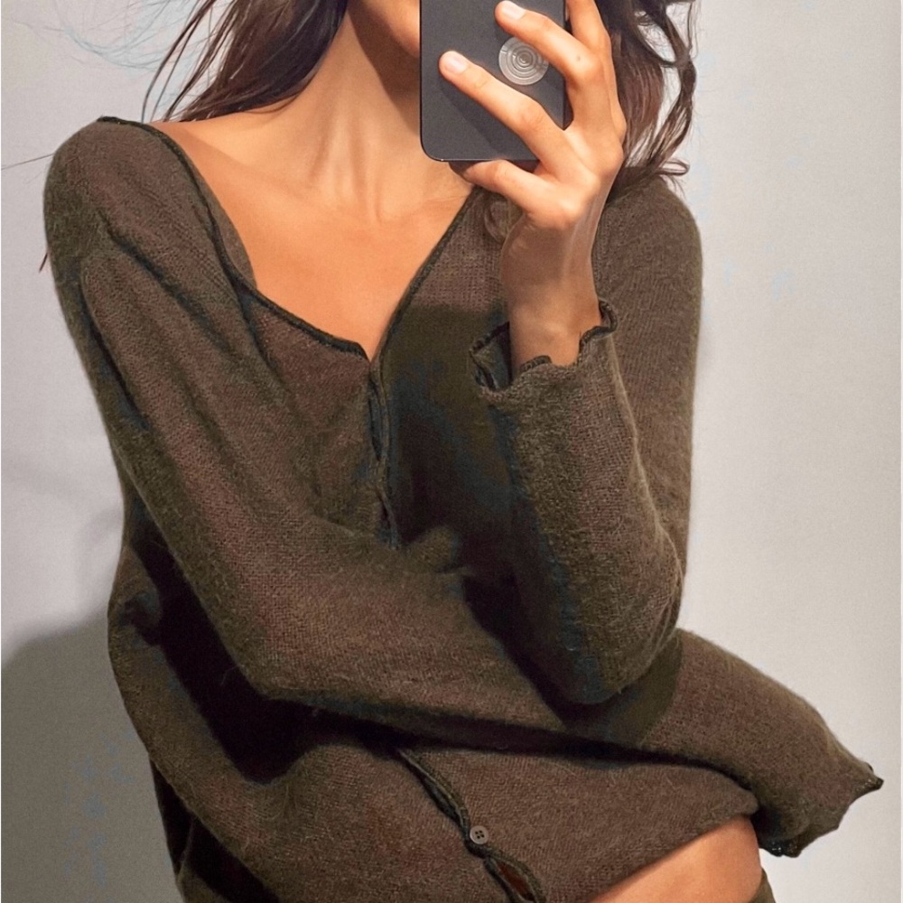 Brand New w/Tags Zara Roll Cuff Fine Knit Sweater
